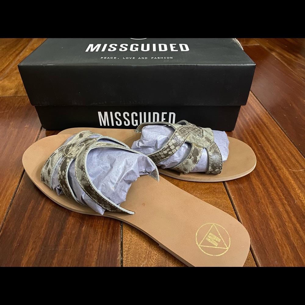 Misguided Cross front Snake pattern Slides